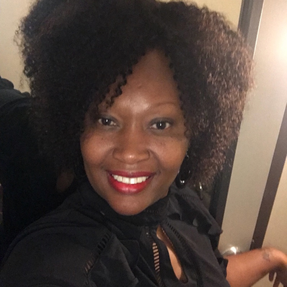 Meet your Posher, Lashica